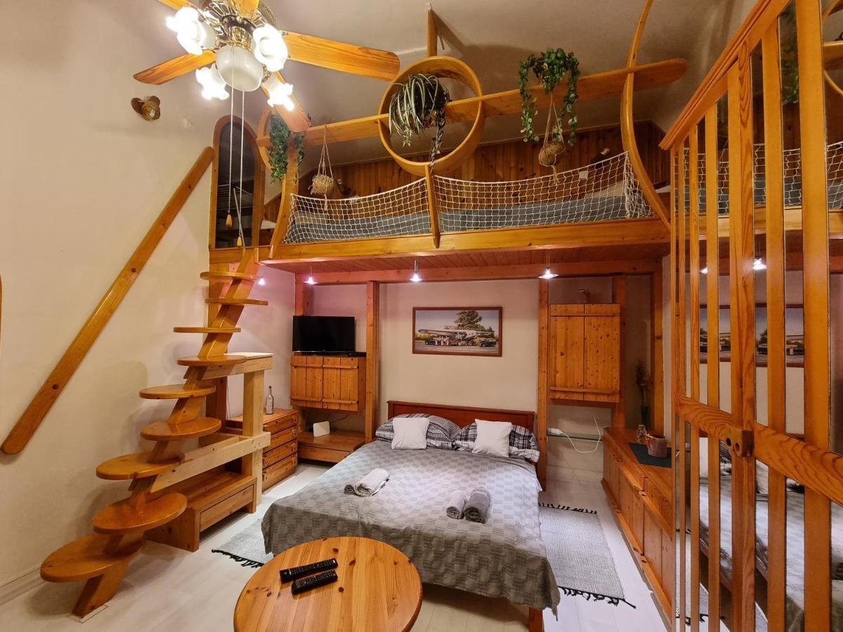 Little Cozy Apartman Мишкольц Экстерьер фото