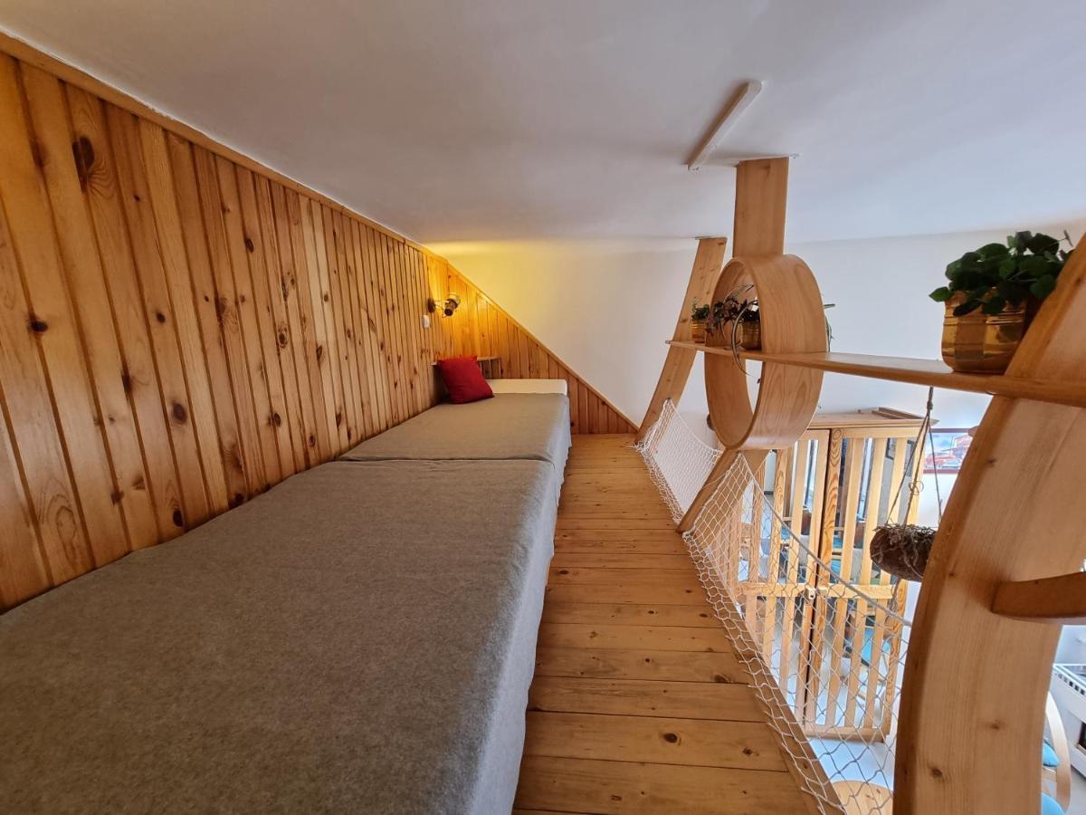 Little Cozy Apartman Мишкольц Экстерьер фото