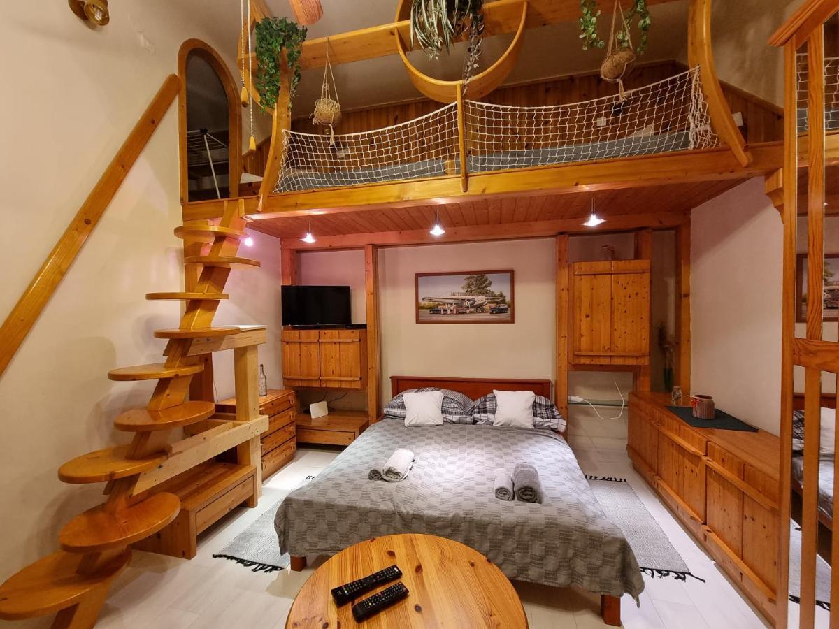 Little Cozy Apartman Мишкольц Экстерьер фото