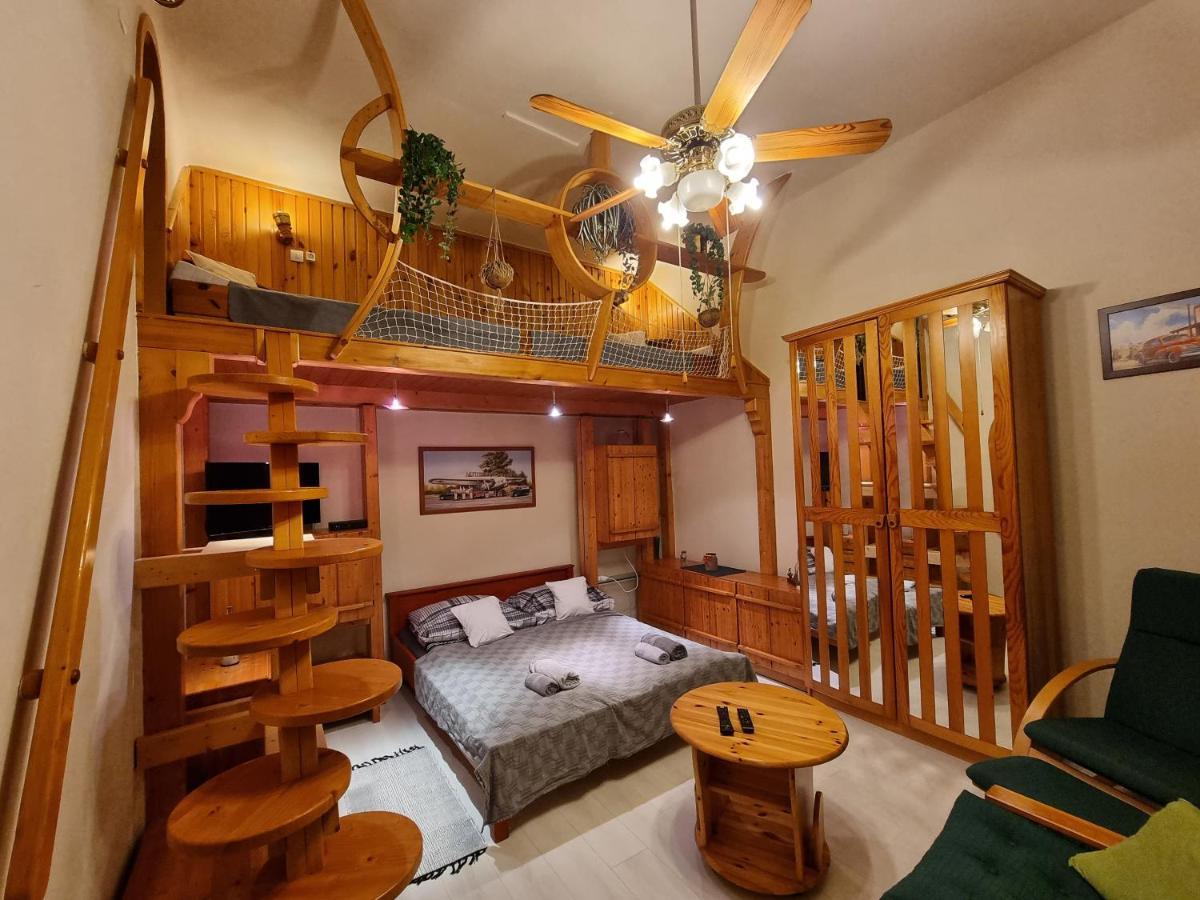 Little Cozy Apartman Мишкольц Экстерьер фото