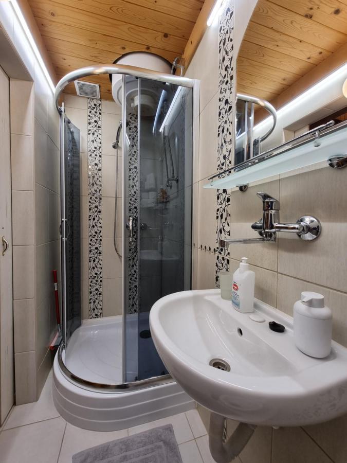 Little Cozy Apartman Мишкольц Экстерьер фото